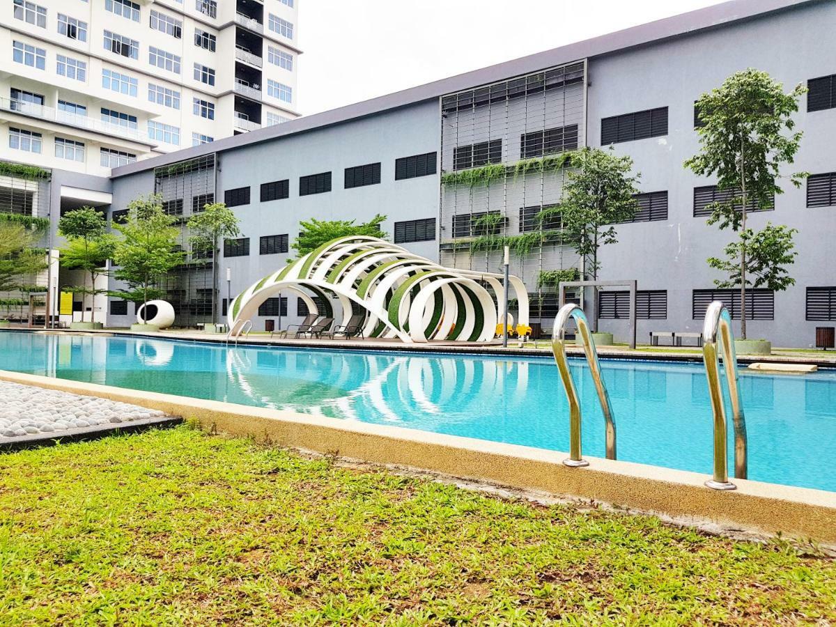 No.2 The Loft @Puchong Skypod Residence Exteriör bild